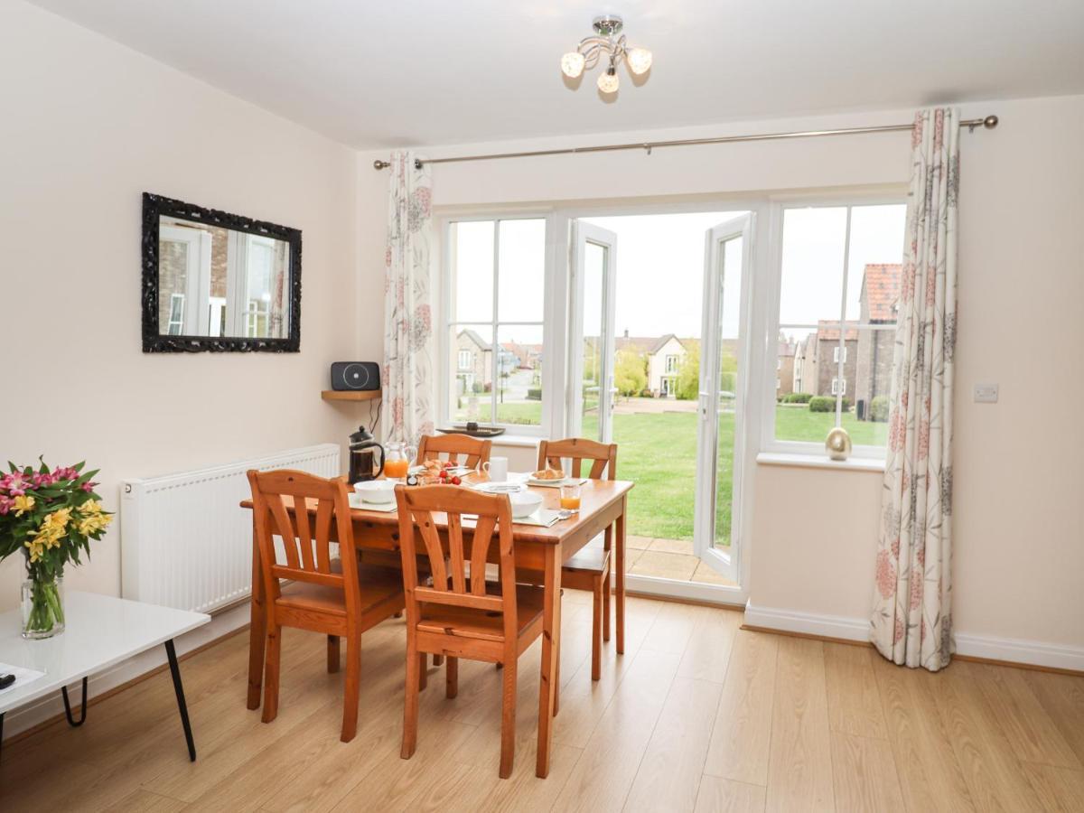 Sleeper Cottage Filey Eksteriør billede